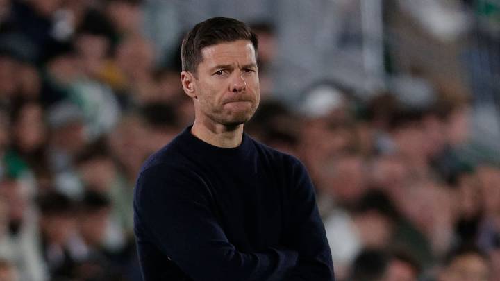 "Xabi Alonso está en un laberinto y no encuentra la salida": momento crítico para Xabi Alonso tras el empate en Elche