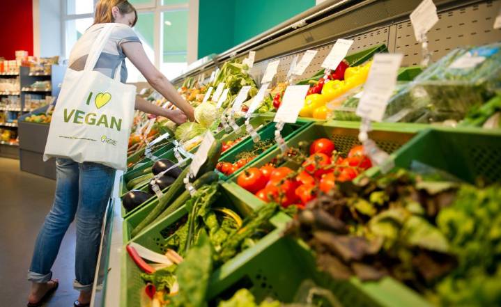 Going Vegan Could Nearly Halve Your Diet's Carbon Footprint