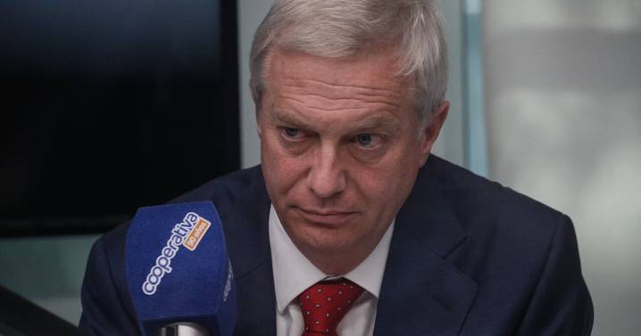 “Si le pido una reunión a Bachelet (…) ¿también la van a sancionar?“: Kast en picada contra la DC por medidas contra Frei