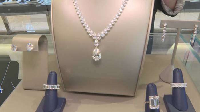 Engagement rings, diamond studs, tennis bracelets and more! Inside the showroom at My Jewelry Outlet