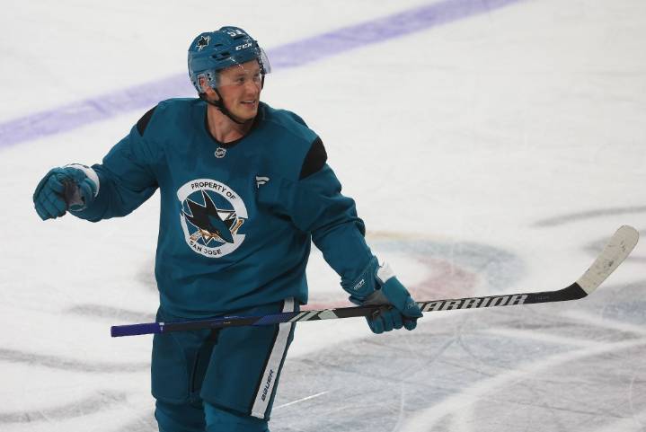 San Jose Sharks provide update on Jeff Skinner’s injury
