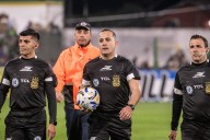 “Se tiene que quedar callado”. La dura advertencia de Fernando Espinoza a Caruso Lombardi por cuestionar el arbitraje