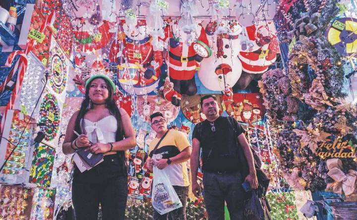 Navidad 2025 en CDMX: ¿Dónde conseguir adornos navideños bonitos, buenos y baratos, según la IA?