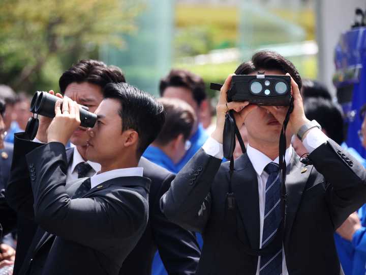 Las falsas amenazas de bomba desconciertan a la policía en toda Asia