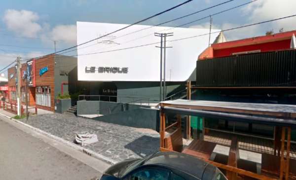 Cómo esta el boliche Le Brique y el santuario de Báez Sosa