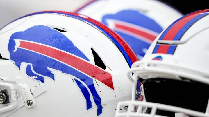 Bills list 7 players as inactive for game with Steelers
