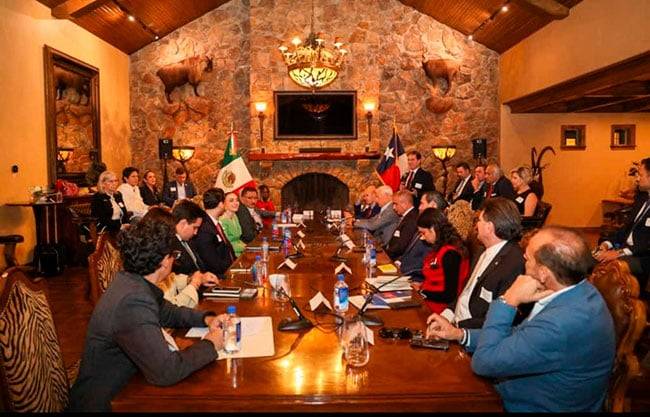 Reúne ‘Puerto Verde’ a funcionarios de ambos lados de la frontera