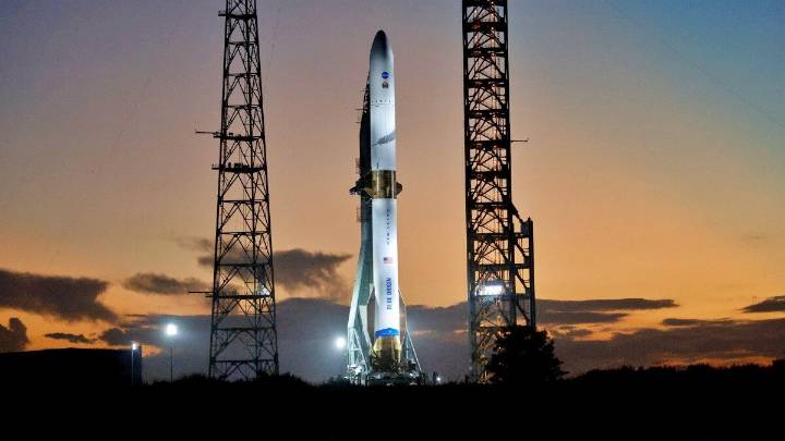 Blue Origin to launch Escapade Mars mission, try to catch rocket