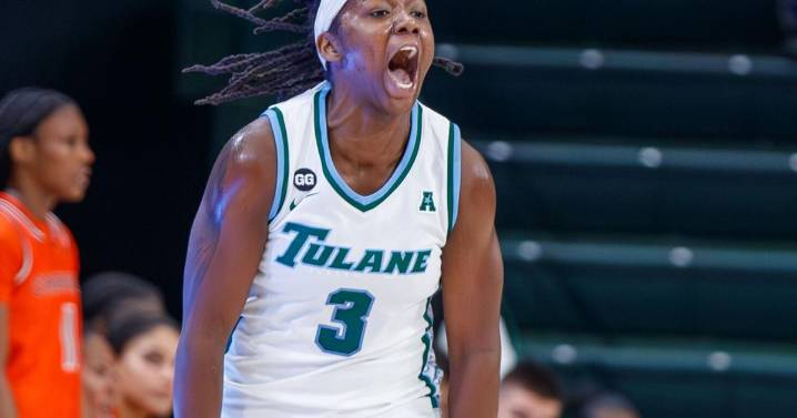 Poor outside shooting costs Tulane women in close loss to Missouri