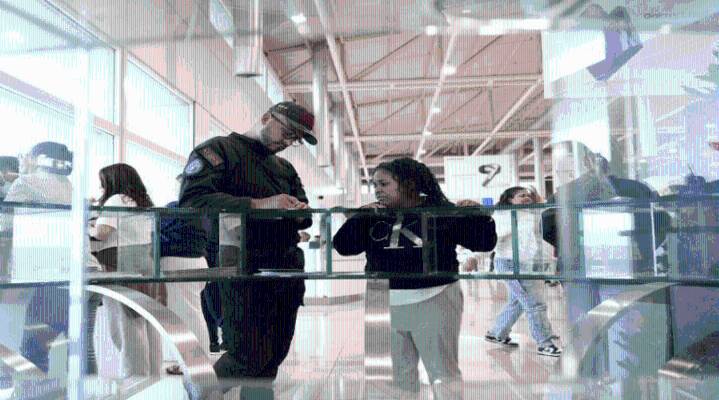 Vuelo 88 aterriza en Maiquetía con 167 venezolanos que regresan desde Arizona