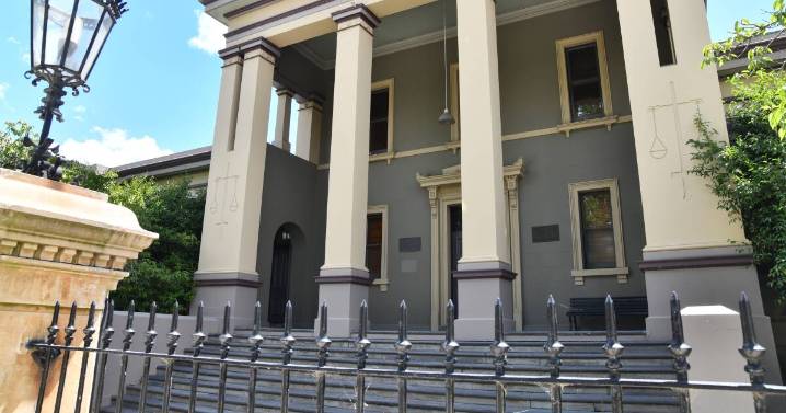 Brother threatened sister's boyfriend with steak knife before punching him