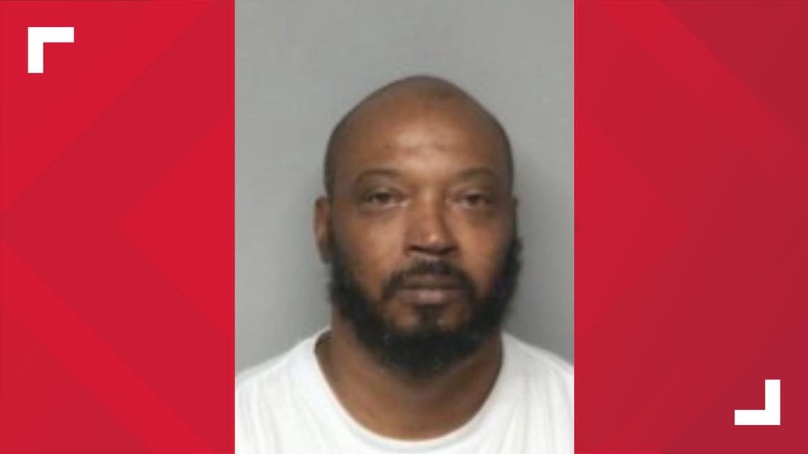 Man accused of strangling adult, seriously injuring child in Randolph County: Deputies