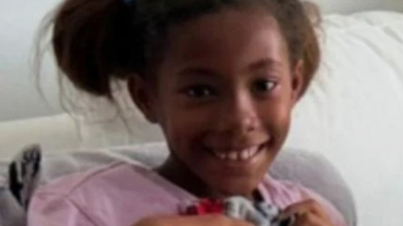A Florida girl was last seen on a bus with her mom in June. Now the mom is in jail as police investigate her disappearance