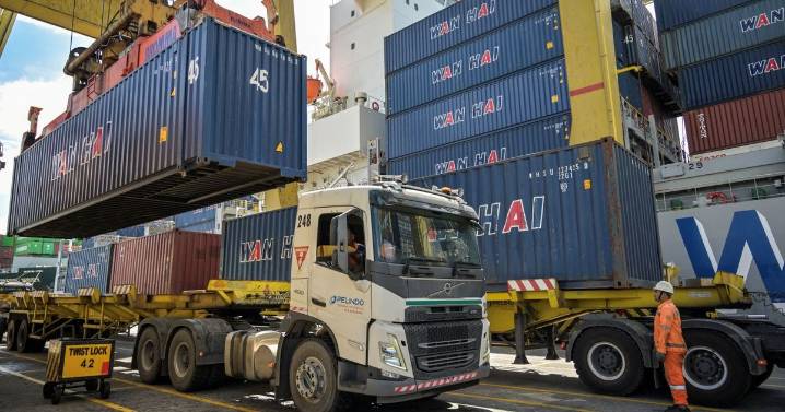 Trump piensa en el plan B si la Corte Suprema bloquea su política arancelaria