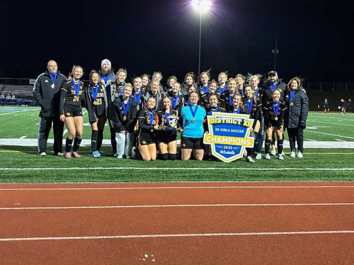 Schaffer’s strike leads Northwestern Lehigh girls soccer to 7th straight district title