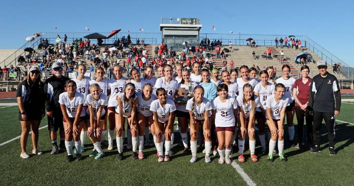 Northland Prep girls soccer falls in penalty kicks, 4-3, as St. Johns earns state title