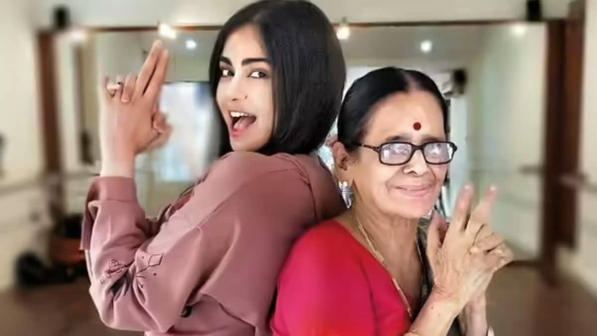 Adah Sharma Loses Grandmother To Ulcerative Colitis, Family To Hold Service in Kerala