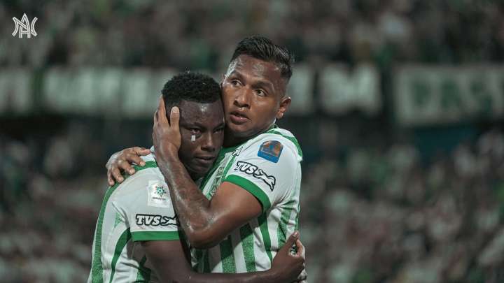 Atlético Nacional aplastó a América y acaricia la final de la Copa -