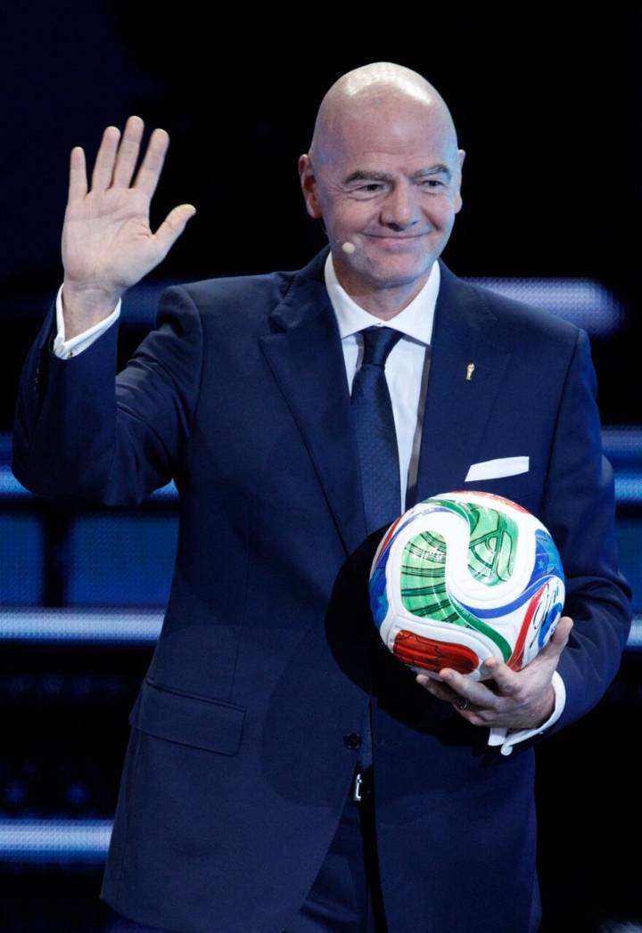 Infantino agradece a Trump su ayuda para organizar el Mundial 2026