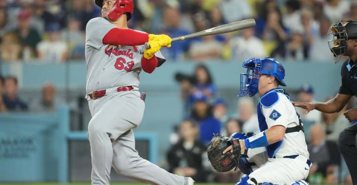 St. Louis Cardinals Sign Yohel Pozo to Major League Contract