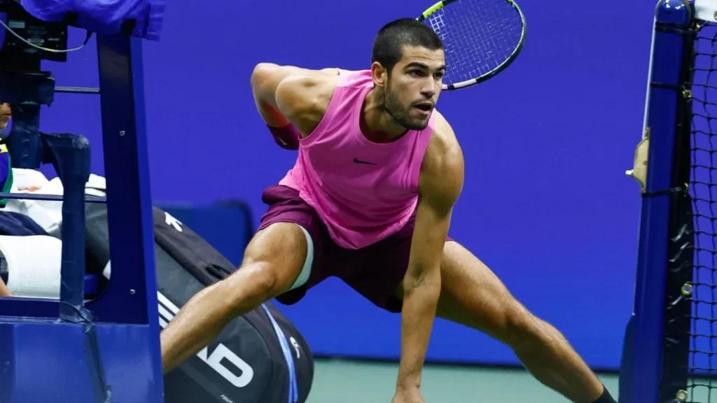 Alcaraz renuncia por lesión a la Copa Davis para no comprometer 2026