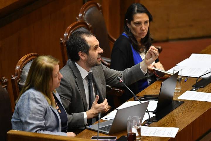 Presupuesto 2026: oposición rechaza partidas claves en bloque, mientras ministro Grau llama al diálogo