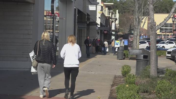 Promenade at Chenal ready for holidays, Black Friday weekend