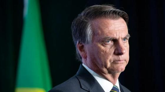 Bolsonaro intentó romper tobillera electrónica para fugarse, según el Supremo