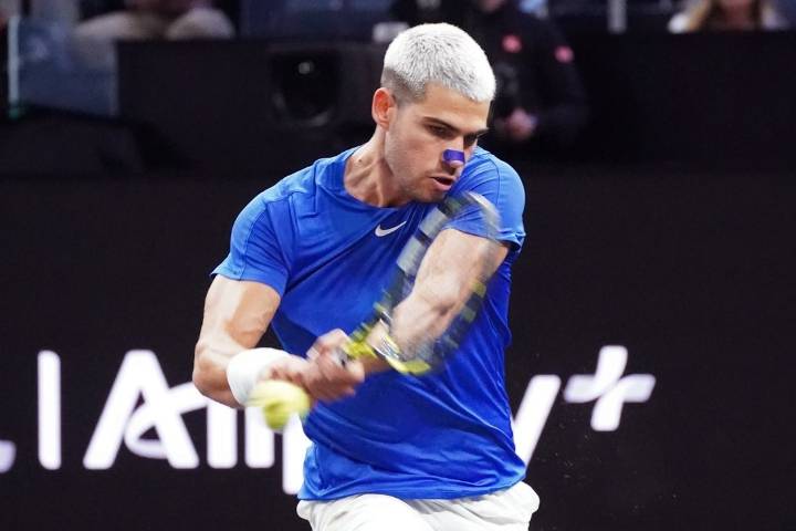 Deadspin | Carlos Alcaraz WDs from Spain's Davis Cup quarterfinal