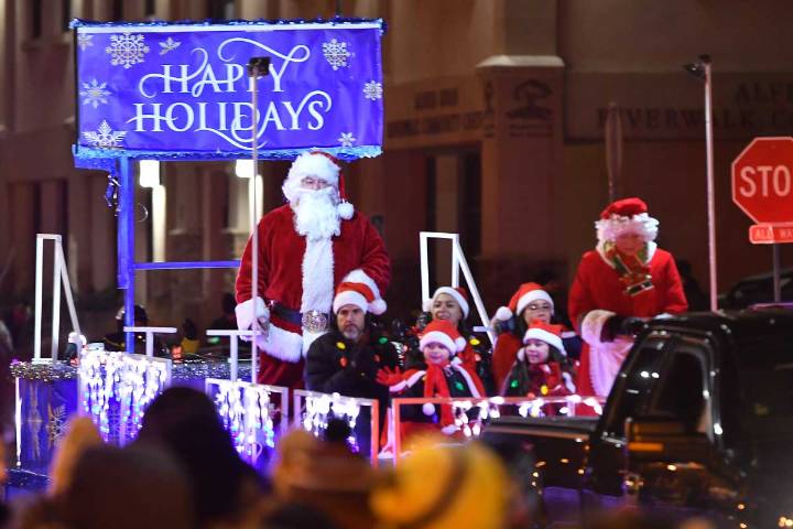 Photo Gallery: Naprville Holiday Parade of Lights 11/28/2025