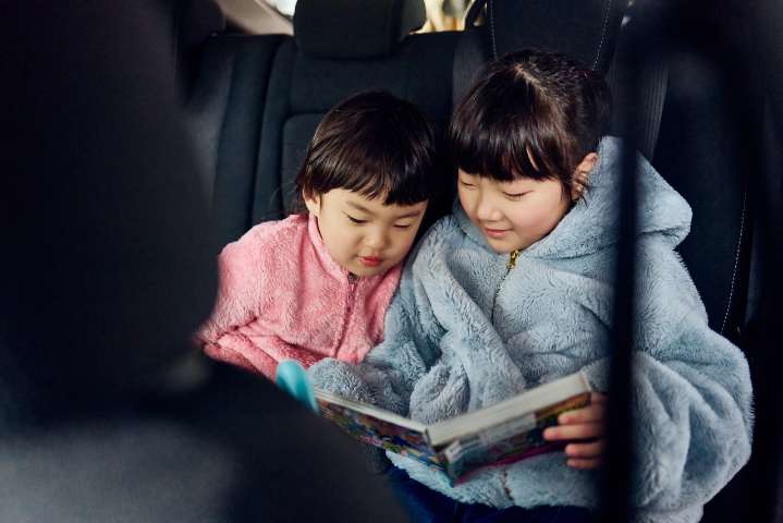 Sick of screens in the car? Road trip games might do the trick (Surviving Parenting)