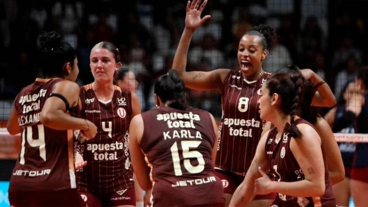 Universitario gana 3-0 a Olva Latino y se afianza en la Liga