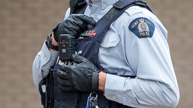 Nearly all of Manitoba's RCMP officers now equipped with bodycams, Mounties say