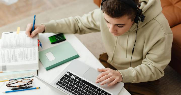 Menlo Park AI company limits chatbot access to minors following lawsuits