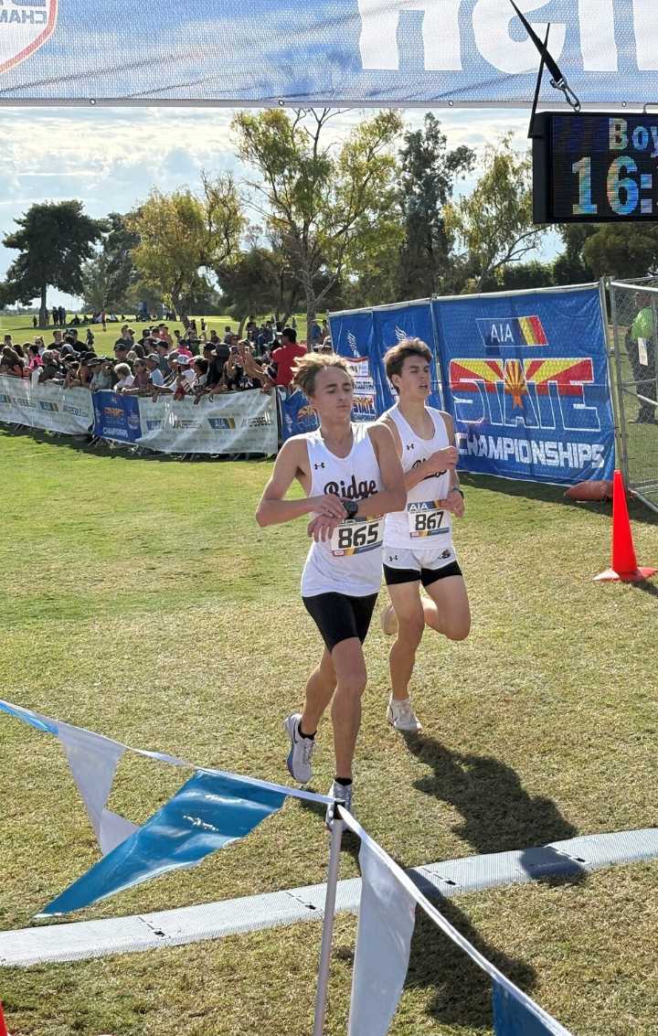 Mountain Ridge places 2nd, O'Connor runner emerges in surprising Arizona cross country final