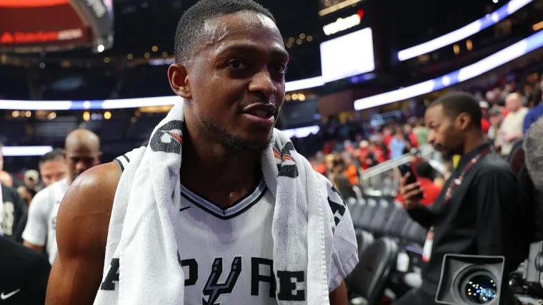 Is De'Aaron Fox playing tonight vs. Pelicans, injury update