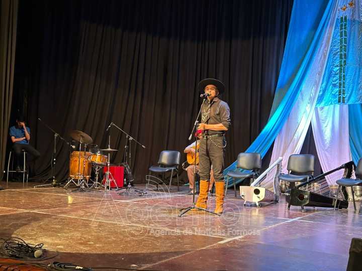 Formosa celebró el Día de la Tradición con una gran velada