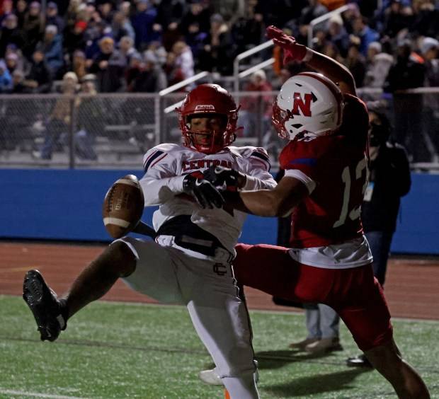 Central Catholic wins overtime thriller over Natick