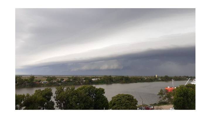Pronostican un fin de semana completamente inestable: alertas por tormentas para la region y fuerte inestabilidad hasta el lunes
