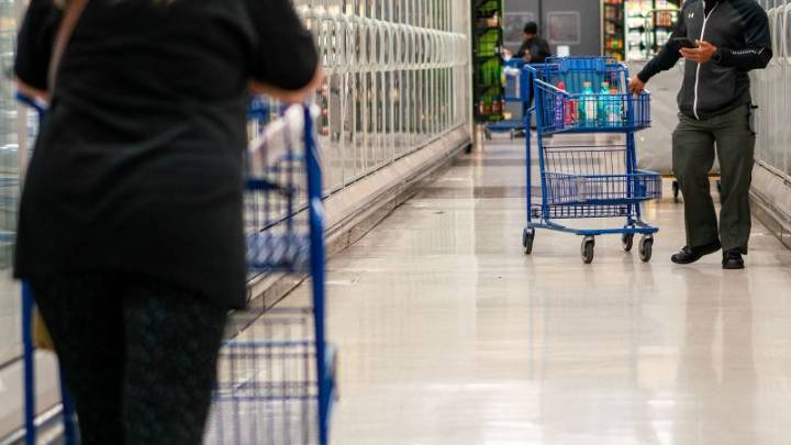 Fact check: Trump revives his false claim that Americans have to show ID to buy groceries