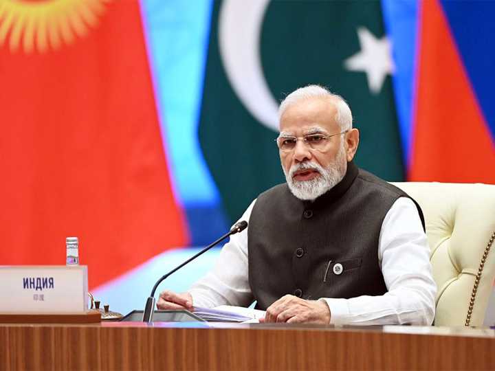 PM Modi pays tribute to Indira Gandhi