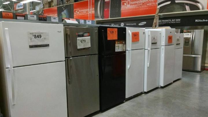 Gasta MH millones en línea blanca para comprar refrigeradores y licuadoras