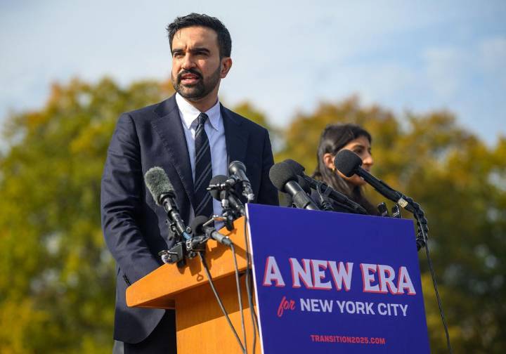 El alcalde de Nueva York es accionista del Real Oviedo