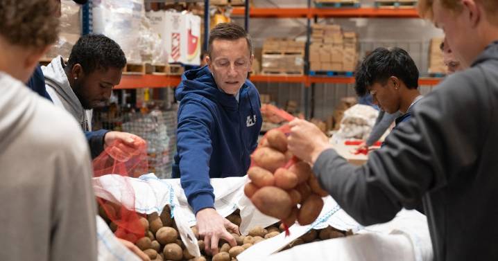 USU, Alta Bank and Stokes Trucking donate 30,000 pounds of food to Cache Community Pantry