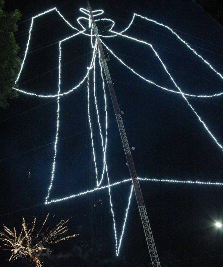 Maracaibo brilla con la magia navideña del Angelito de Amparo
