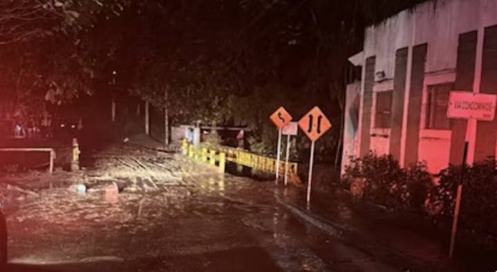 Tras avalancha en Silvania, gobernador de Cundinamarca entrega balance