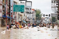 Flooding death toll in southern Thailand rises to more than 80 as water levels fall