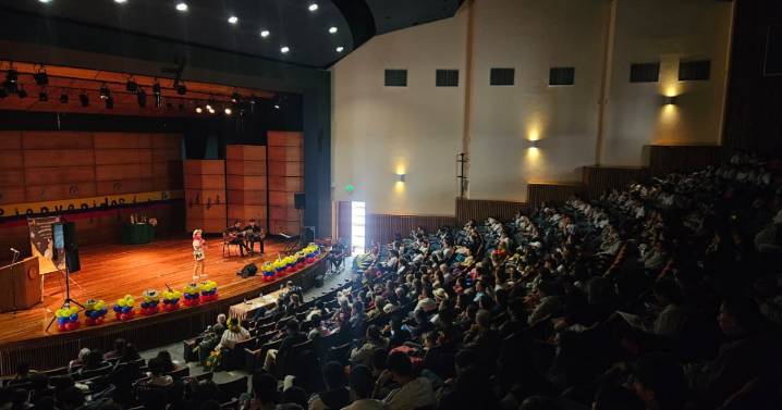 La música colombiana retumbó en Manizales: dos estudiantes se impusieron a los nervios y ganaron