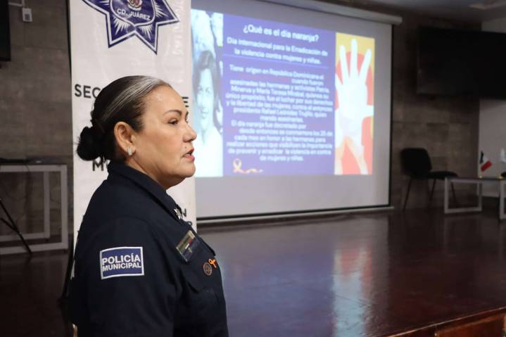 Promueven prevención de violencia entre alumnas del Conalep 1