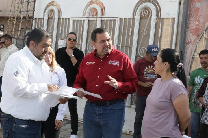 Entregan pavimentación de calle Félix Fraire en la colonia Lucio Blanco